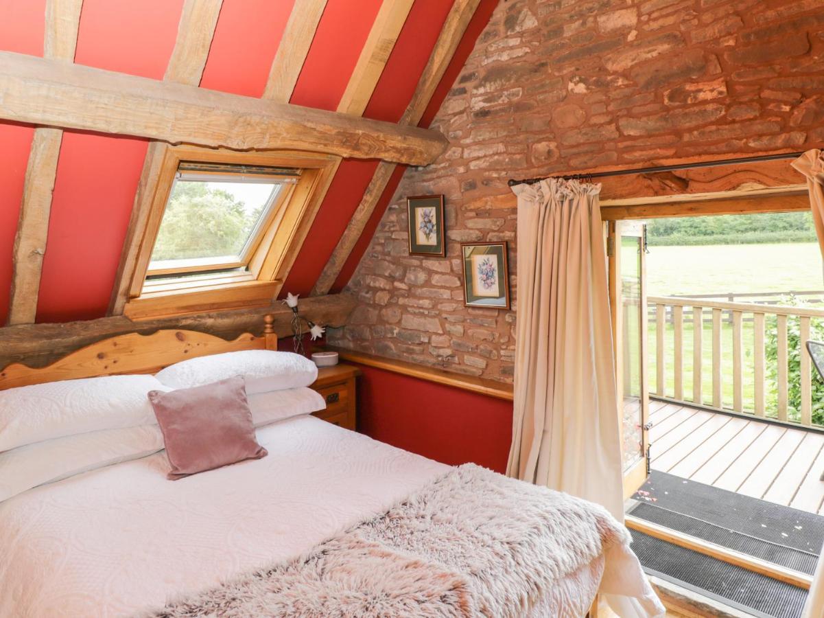 Pentre Barn * Abergavenny