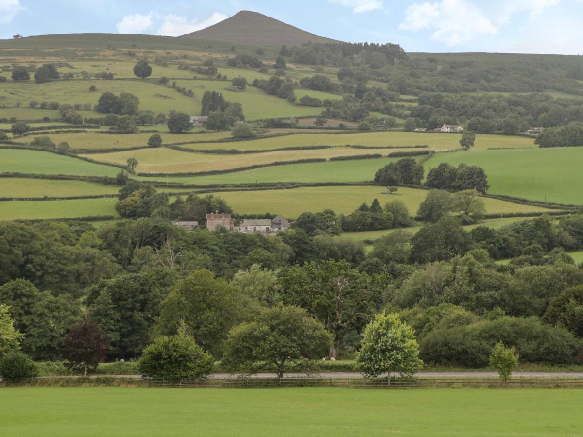 Holiday home Pentre Barn *