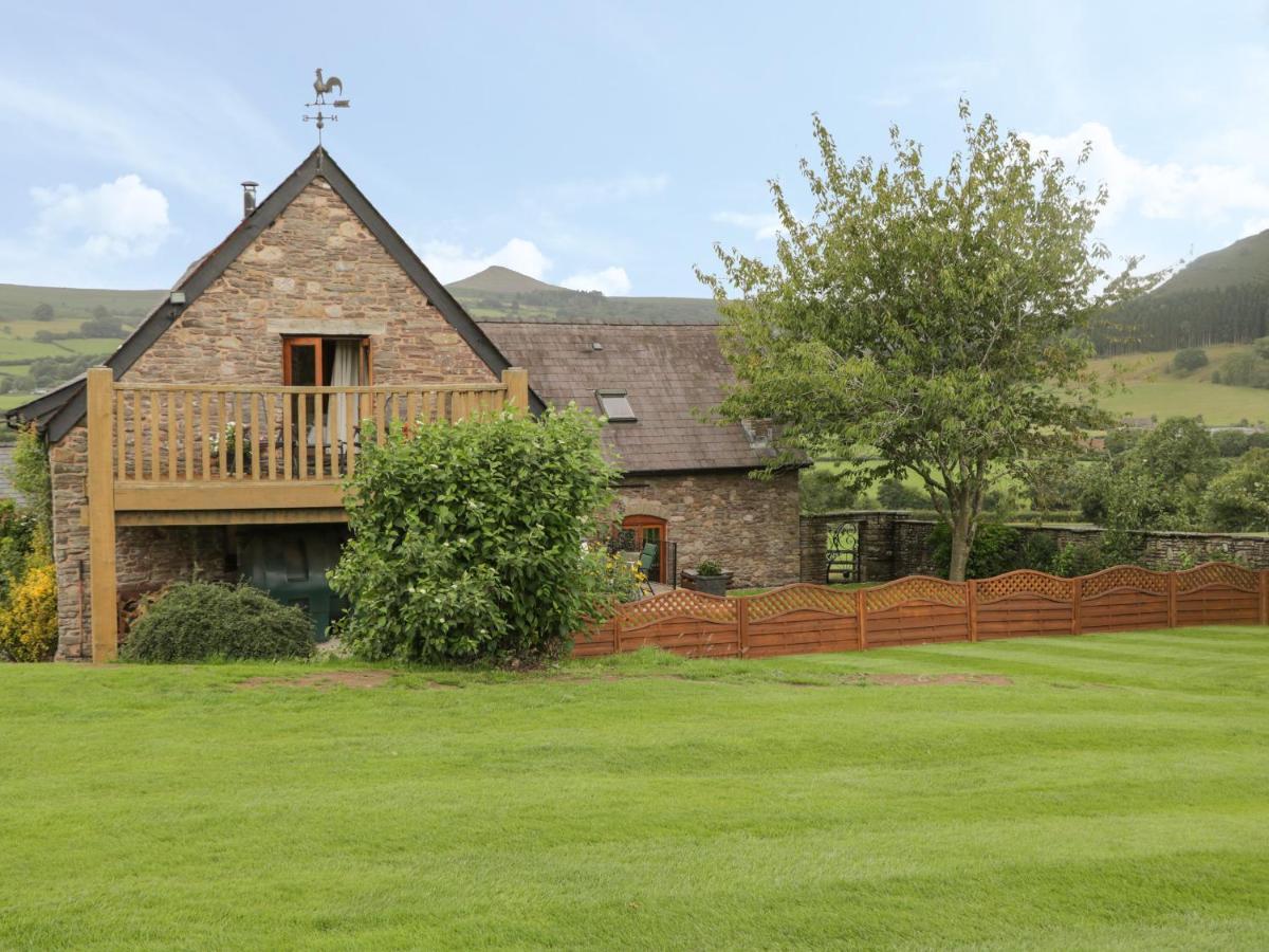 Pentre Barn * Abergavenny