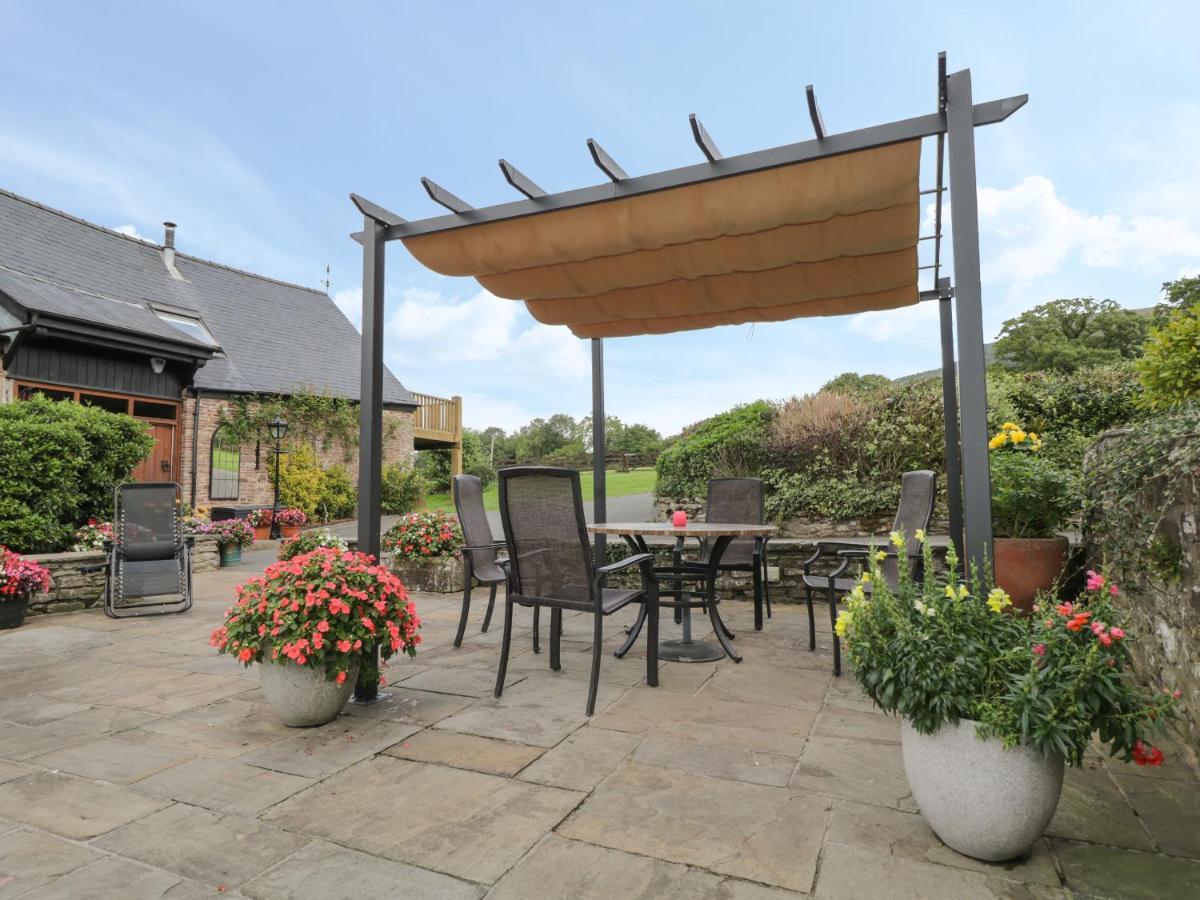 Pentre Barn * Abergavenny